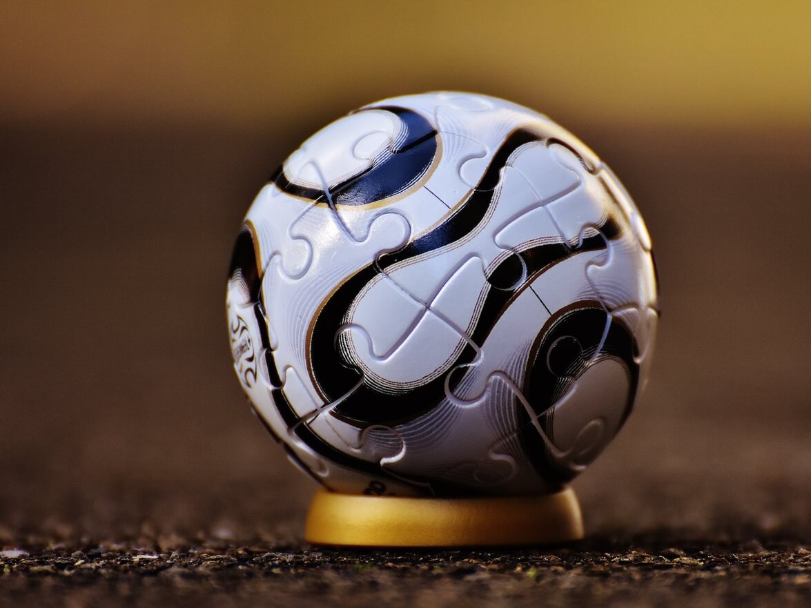 Como funciona a Bola de Futebol?