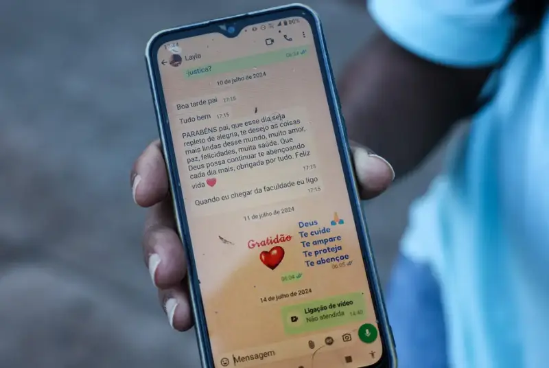 Dia dos Pais - Tecnologia afasta pais e filhos