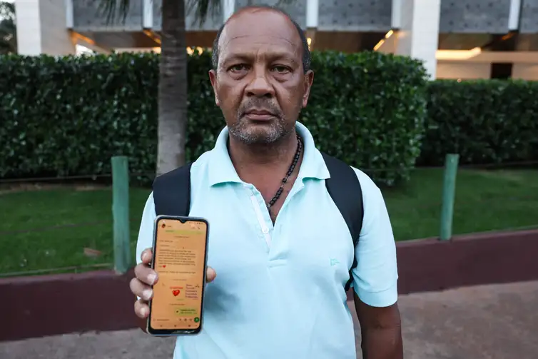 Dia dos Pais - Tecnologia afasta pais e filhos